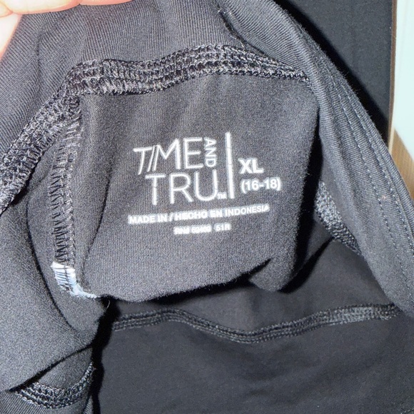 Two pairs Time and Tru Women's Classic Black Leggings - Picture 2 of 3